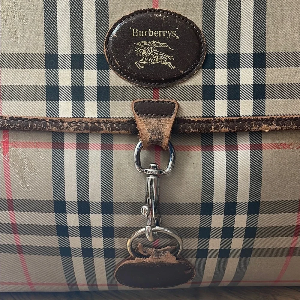 Authentic Burberry Vintage Nova Document Unisex Case